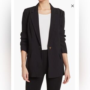 WAYF ONE- BUTTON BLAZER